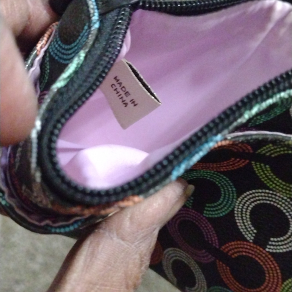 Coach DOTTED "C" Mulitcolor Wristlet NWOT - Picture 3 of 16